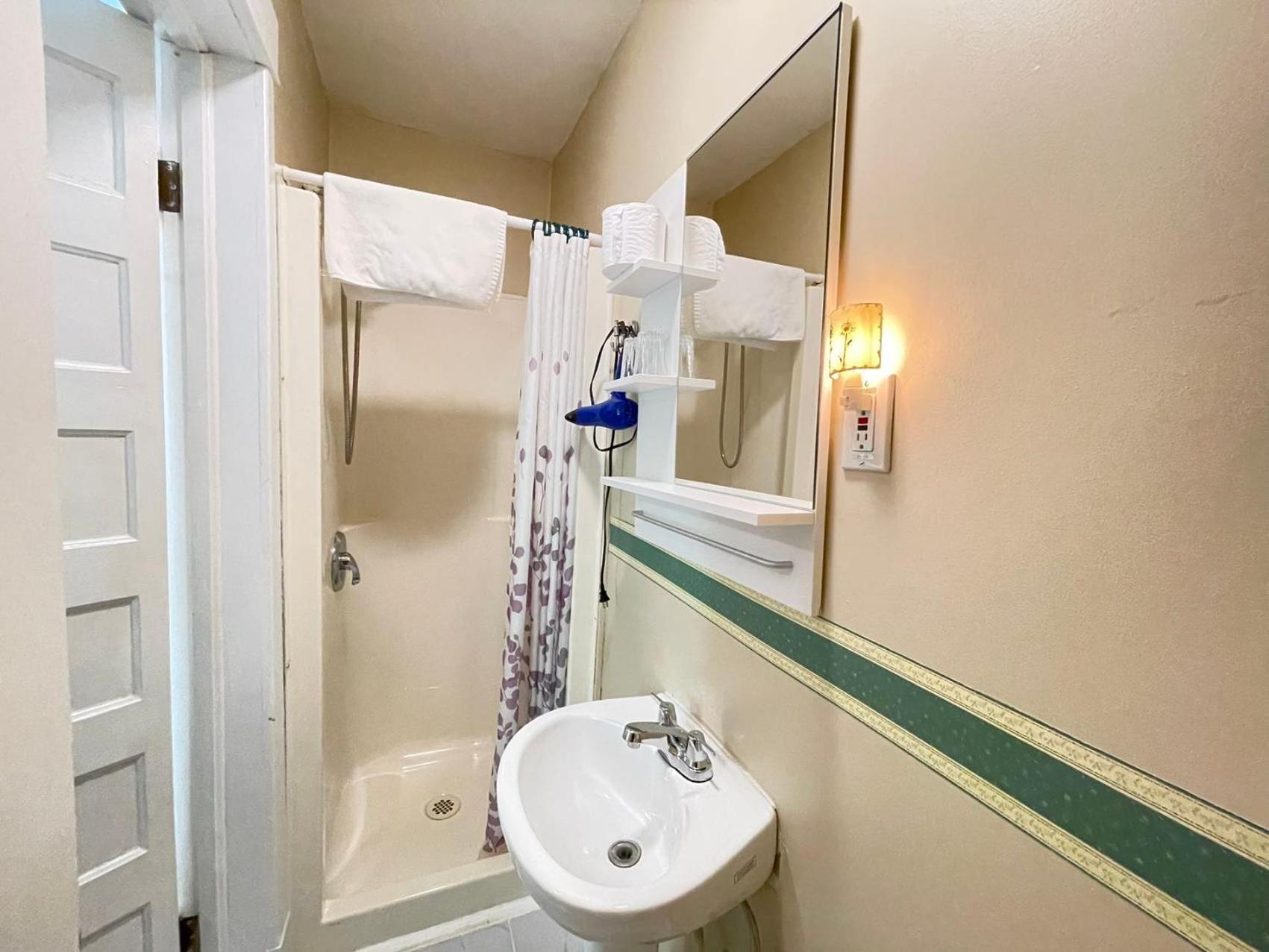 Strathaird Bed And Breakfast Niagara Falls Extérieur photo