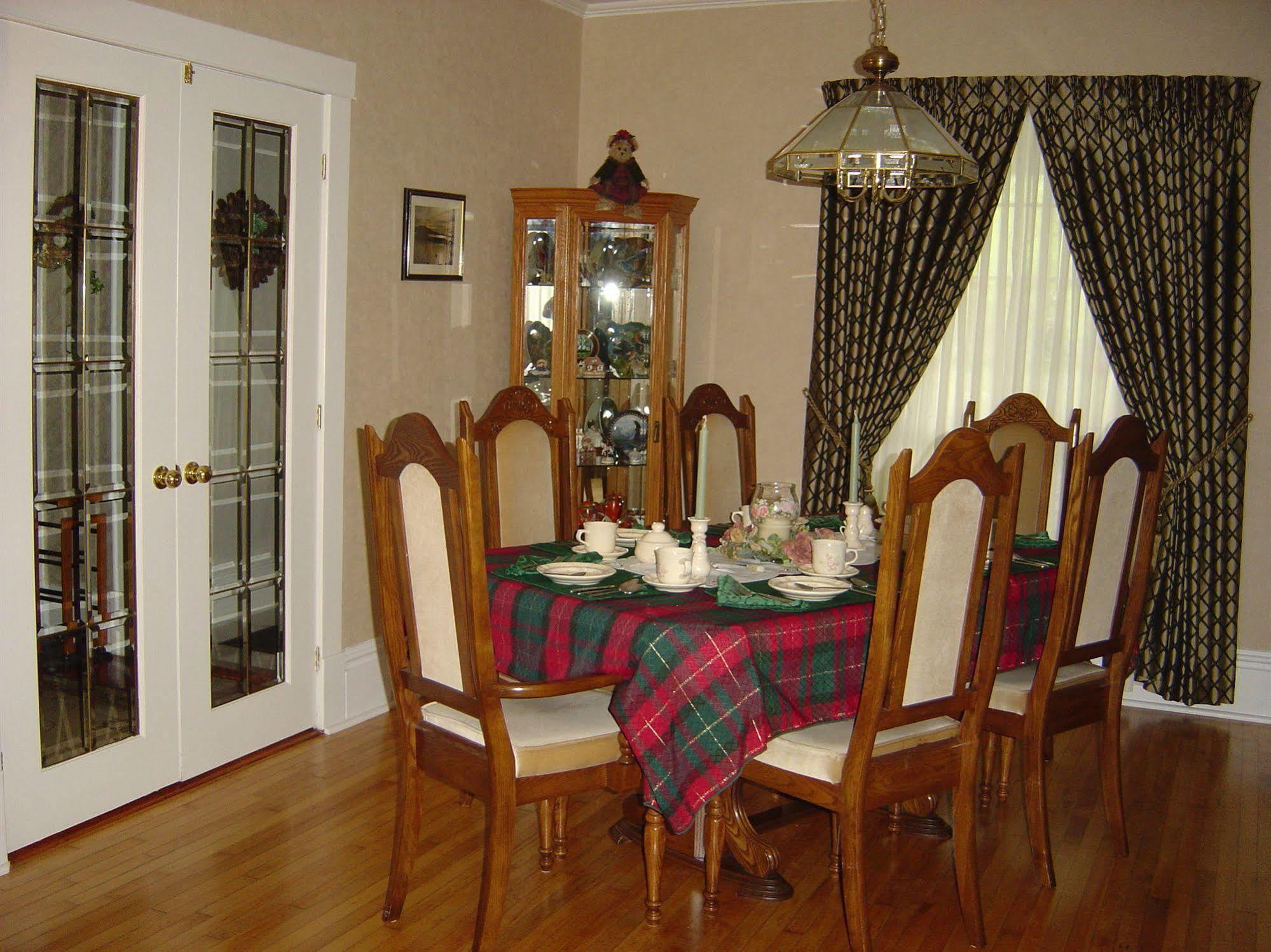 Strathaird Bed And Breakfast Niagara Falls Extérieur photo